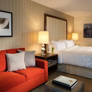 King Room Mobility or hearing accessible